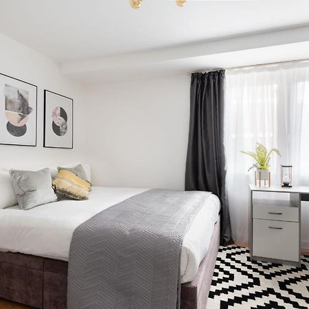 Spacious And Modern 4 Bed Apartment Next To Borough Station 伦敦 外观 照片