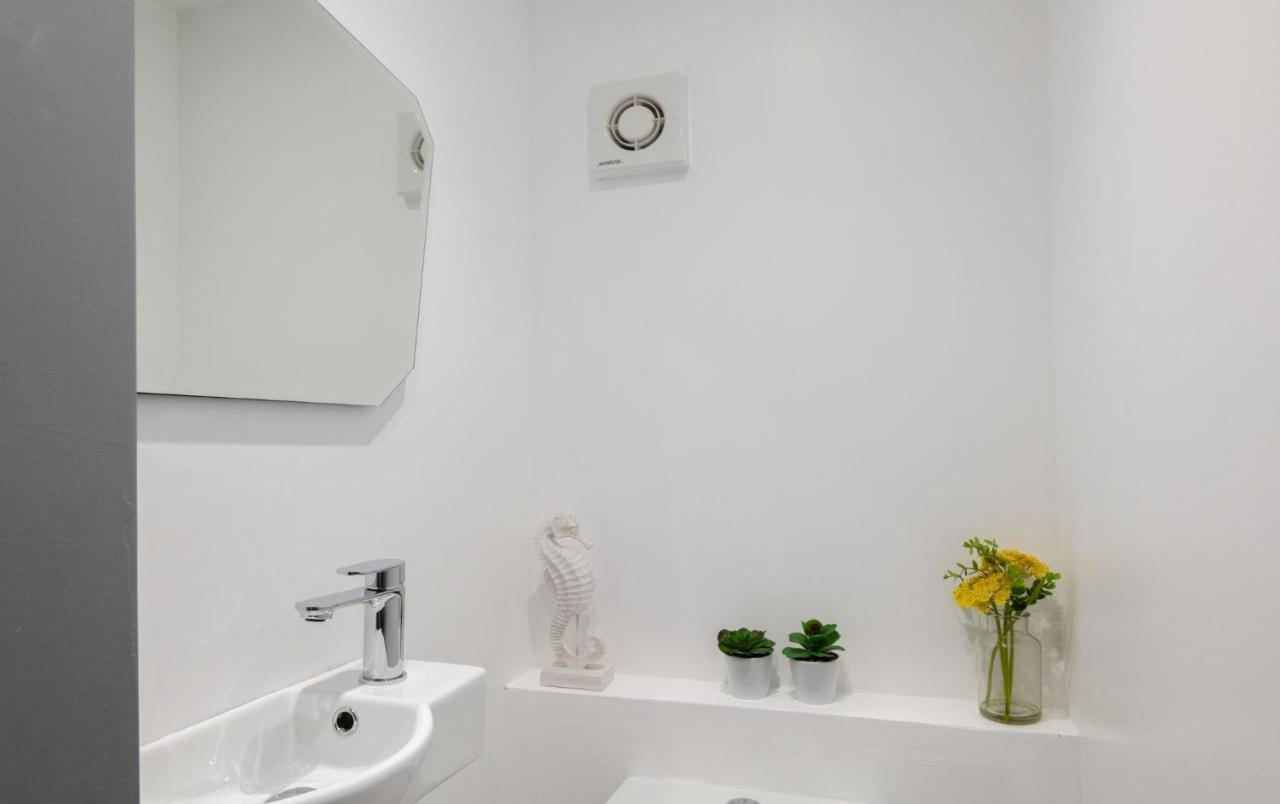 Spacious And Modern 4 Bed Apartment Next To Borough Station 伦敦 外观 照片